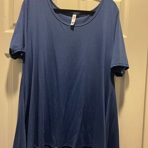 LuLaRoe Navy blue Perfect tee Short Sleeve shirt 2XL